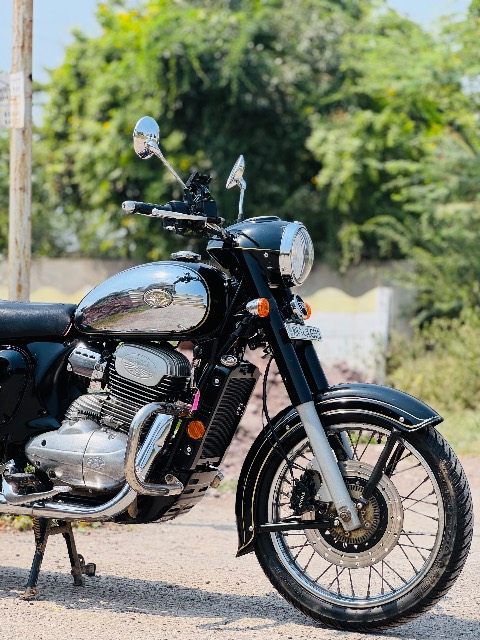 Jawa Classic 2021